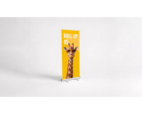 Roll up publicitario 85x200 montado para evento profesional