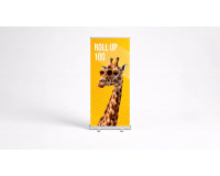 Roll up publicitario de 100 cm montado para evento